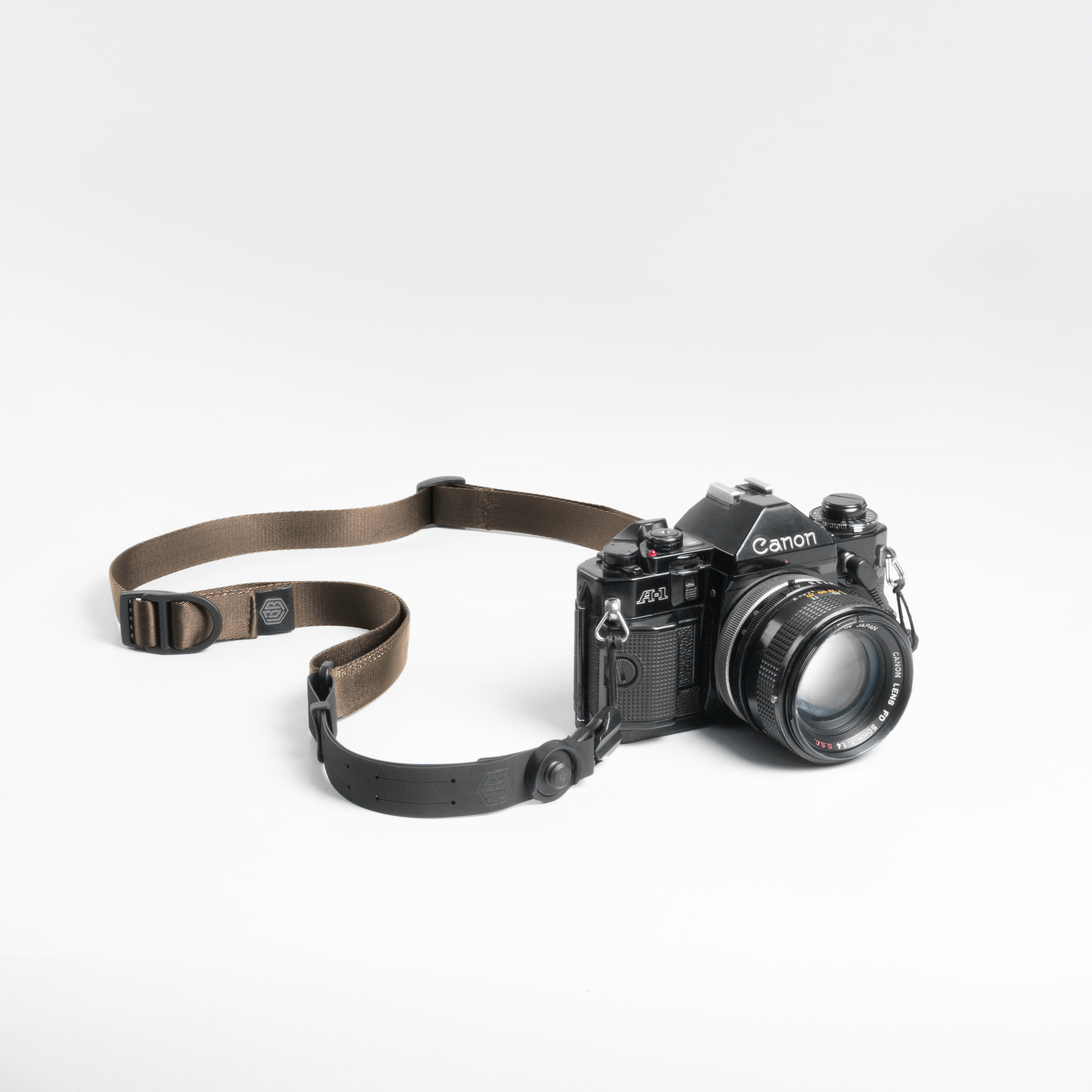 Life Behind Bars : The Reflex Pro - Multi Strap - Tan
