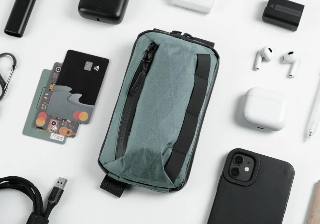 Life Behind Bars : The Division Quarter Pouch - X21 Slate Grey