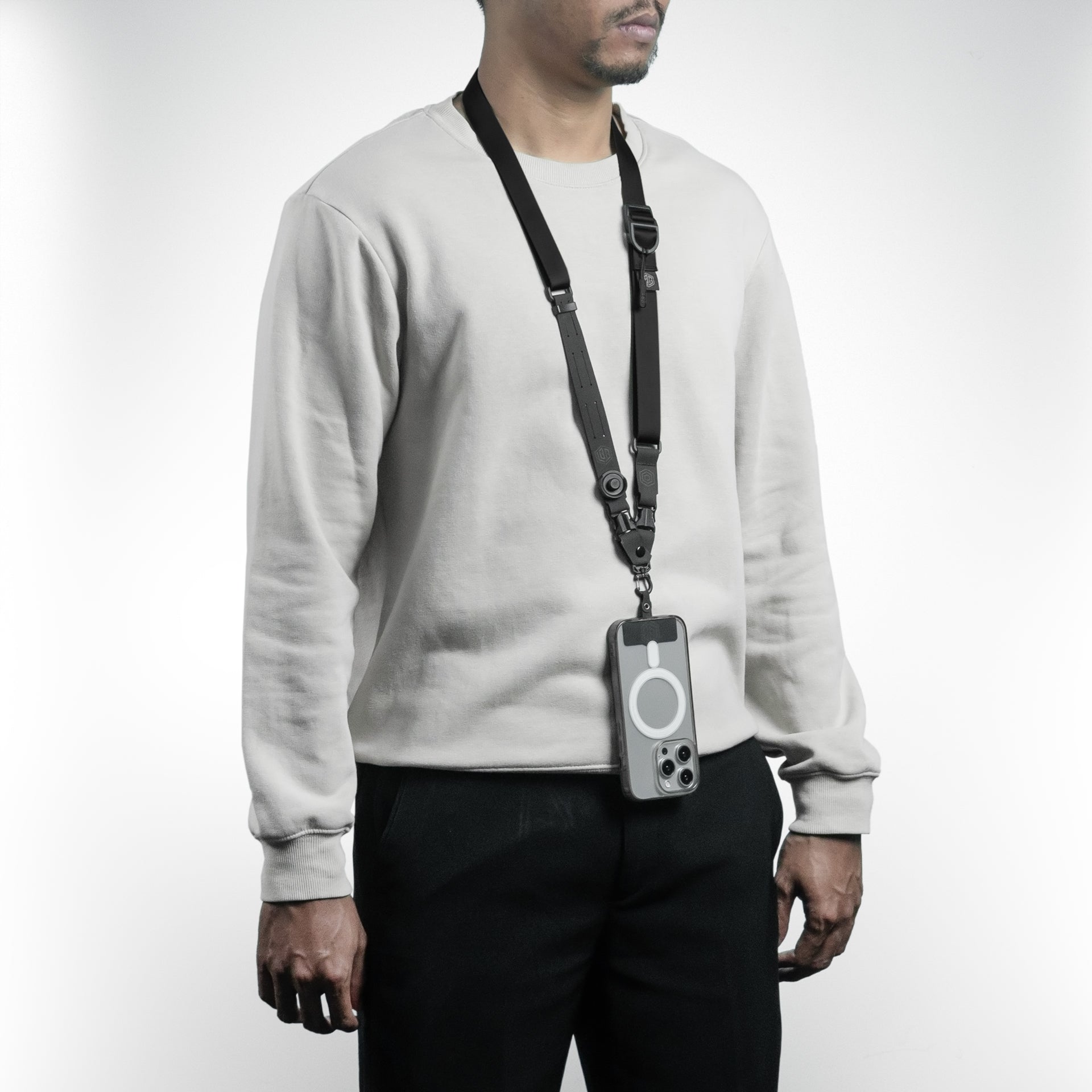 Life Behind Bars : The Reflex Pro - Multi Strap - Black
