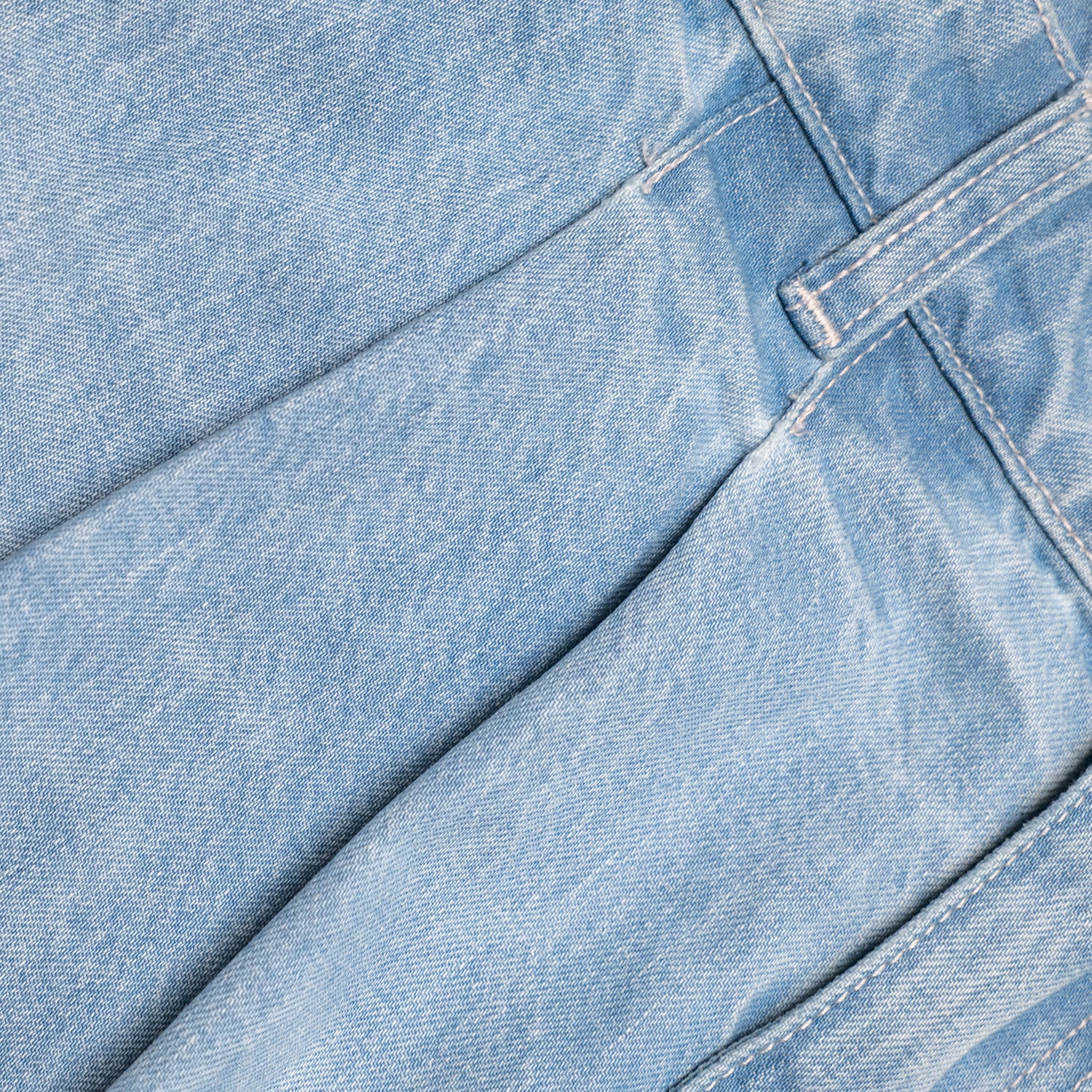 AGLXY x Wrangler Pleated Jeans - Washed blue