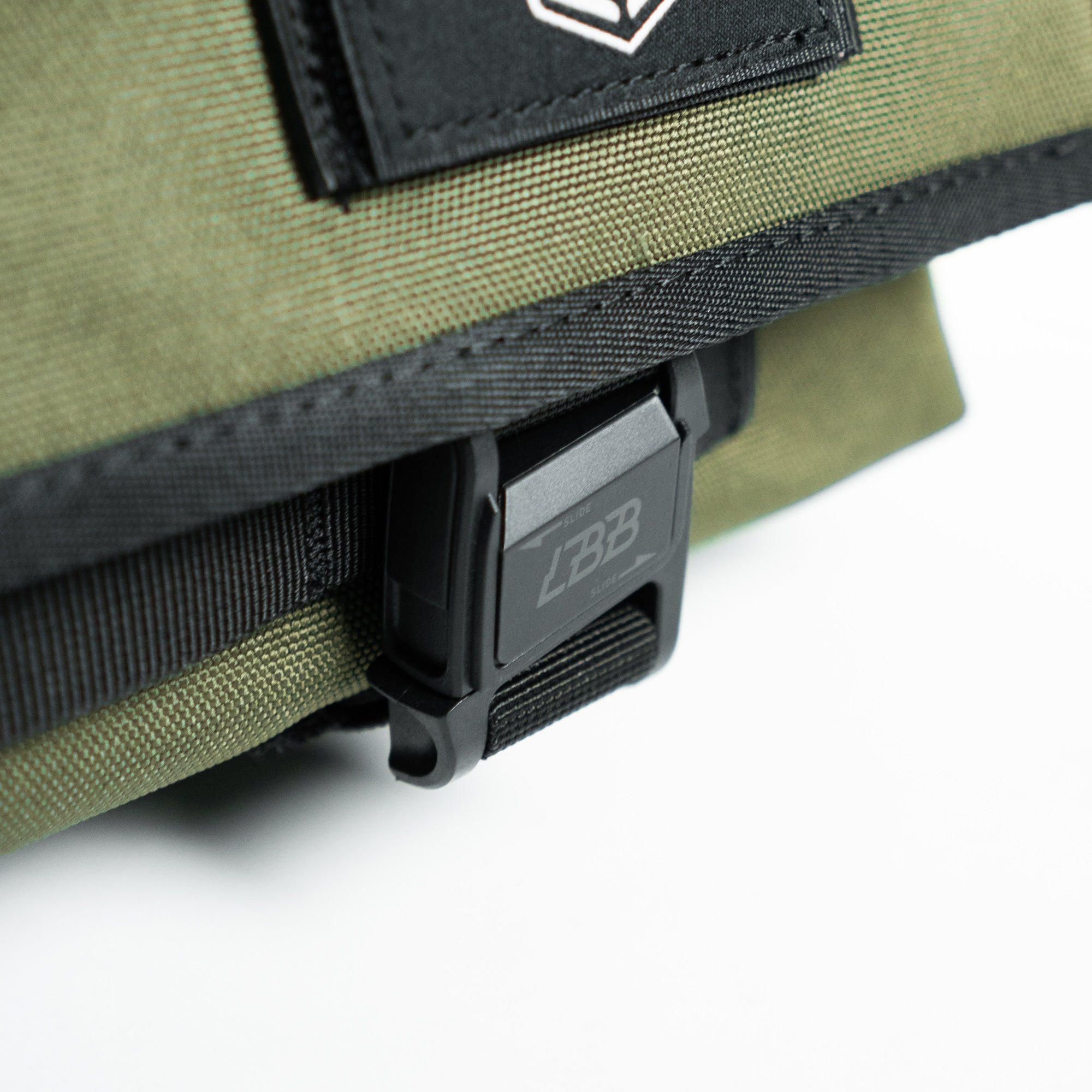 Life Behind Bars : The Echelon [S] - Olive Green