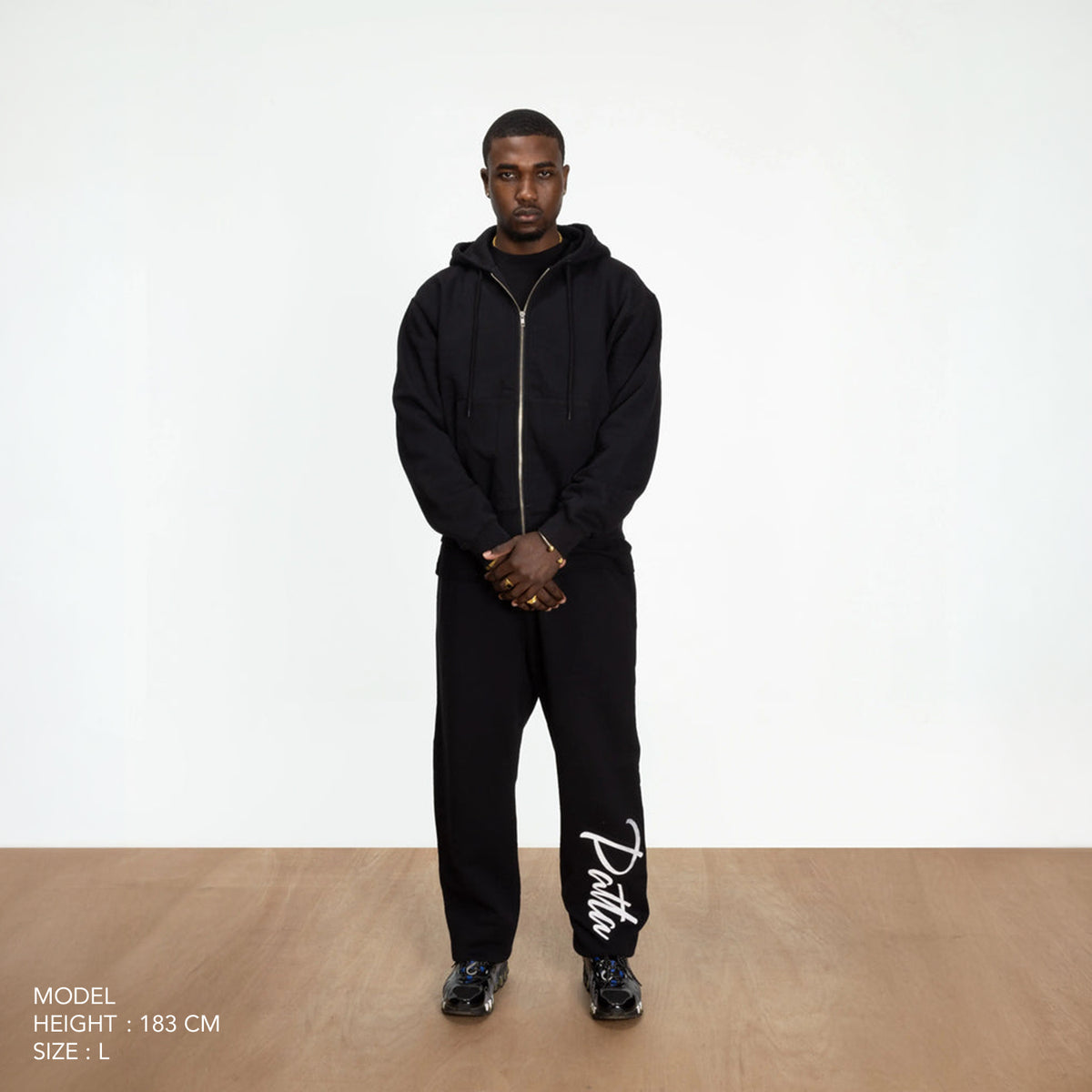 Patta Embro Classic Zip Up Hooded Sweater - Black